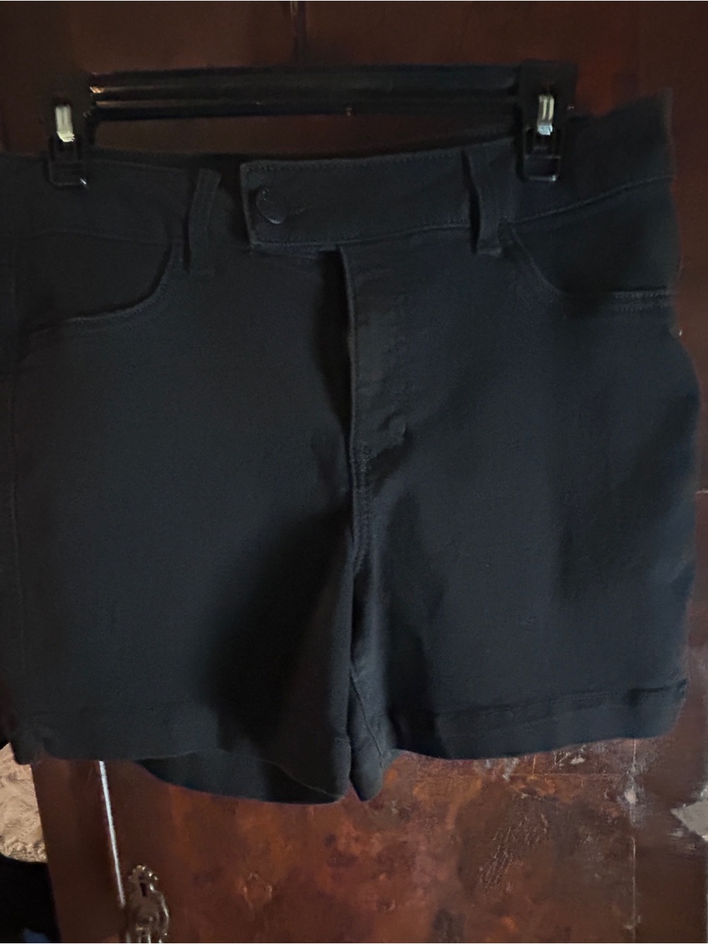 d.Jeans Mid-Rise Womens Black Jean Shorts Preowned Ladies Size 10 Great shape!